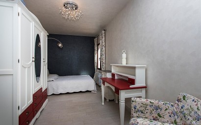 Resale - Villa - Punta Prima