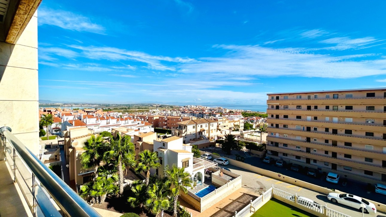 Resale - Apartment - La Mata - Torreblanca