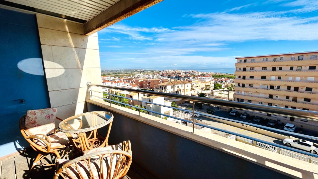 Resale - Apartment - La Mata - Torreblanca