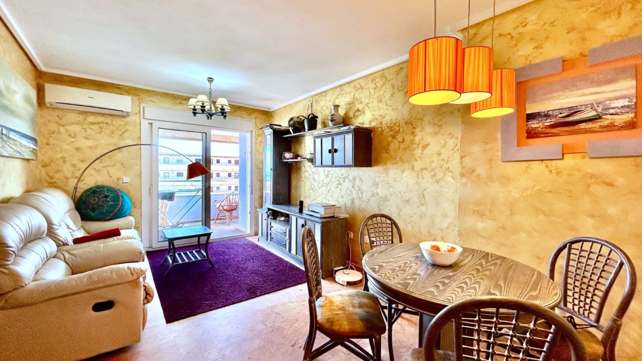 Resale - Apartment - La Mata - Torreblanca