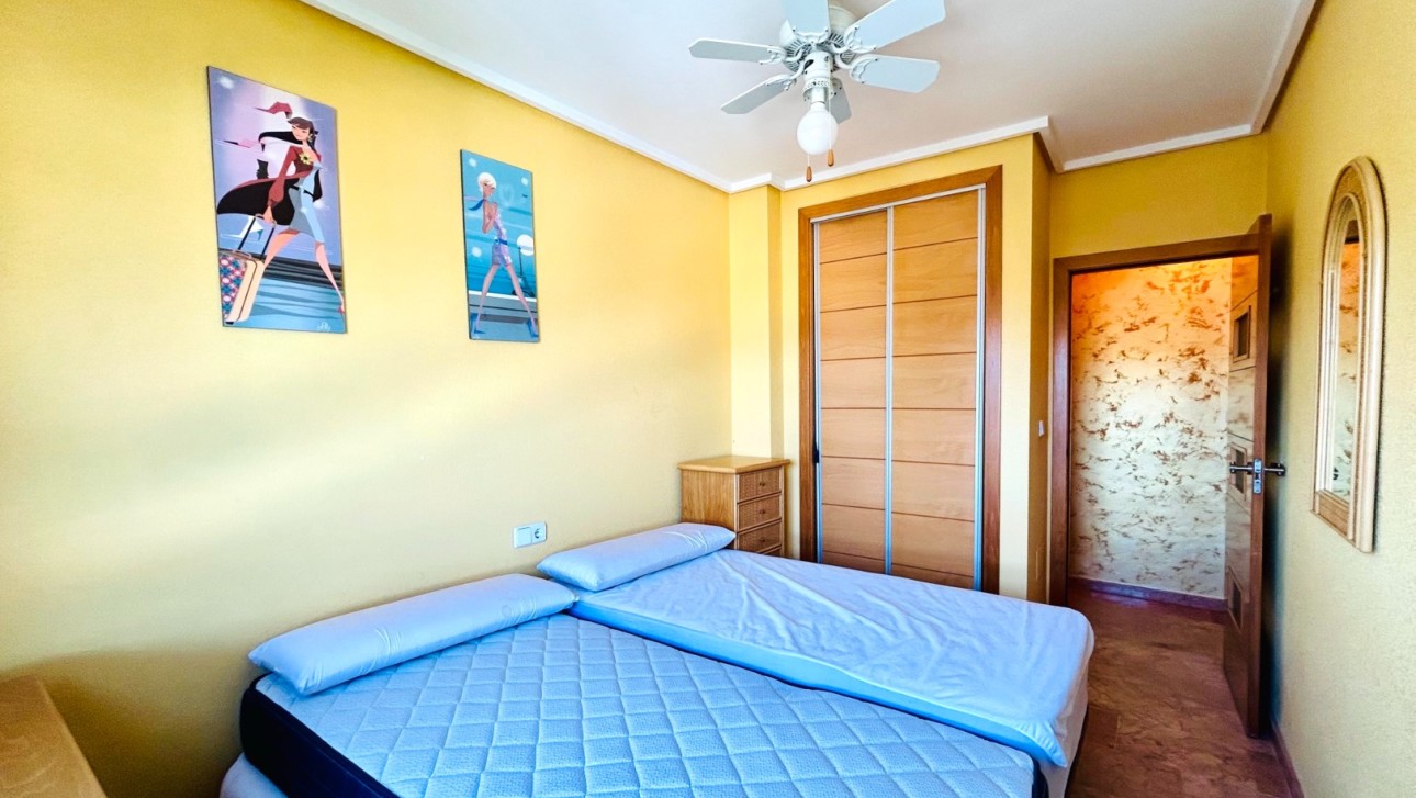 Resale - Apartment - La Mata - Torreblanca