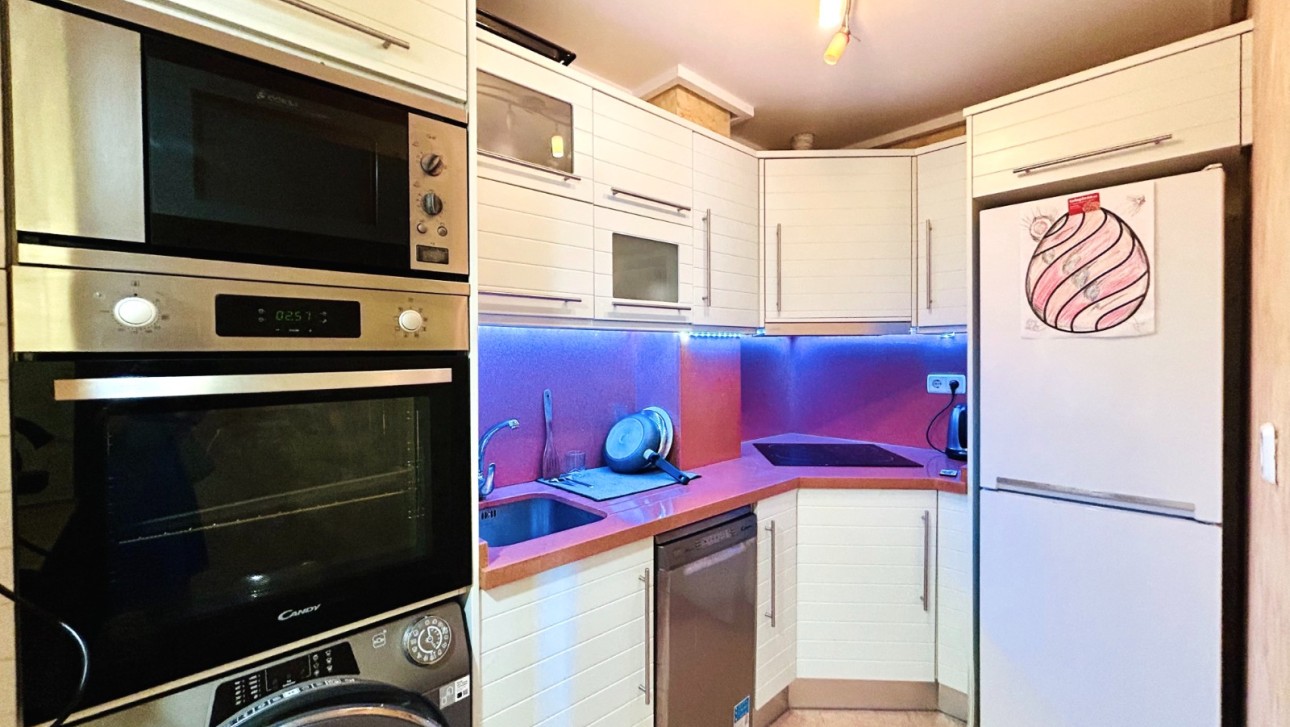 Resale - Apartment - La Mata - Torreblanca