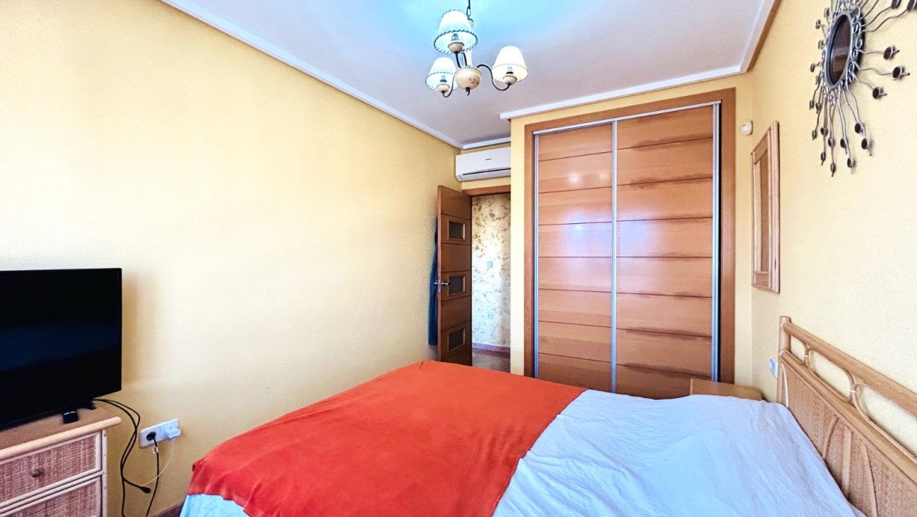 Resale - Apartment - La Mata - Torreblanca