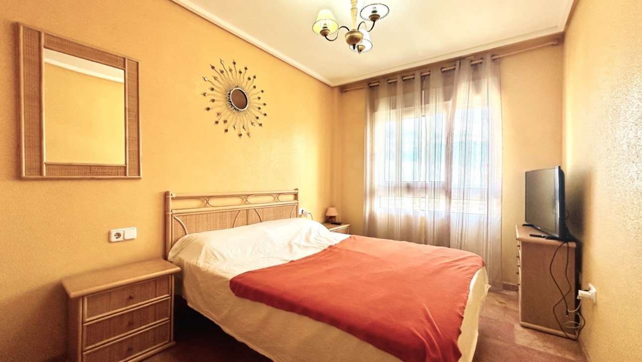 Resale - Apartment - La Mata - Torreblanca