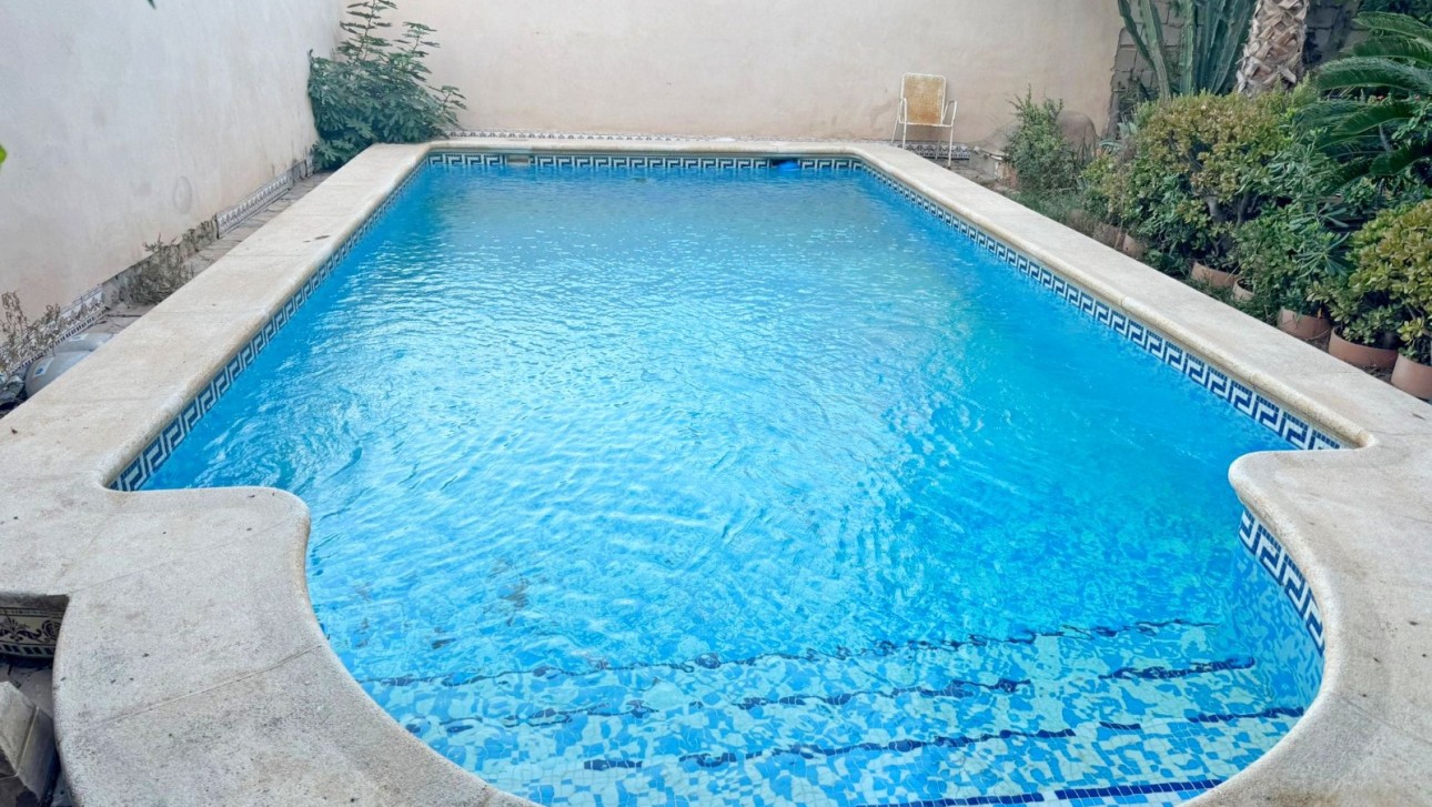 Revente - Villa - Torrevieja - Calas - norte ciudad