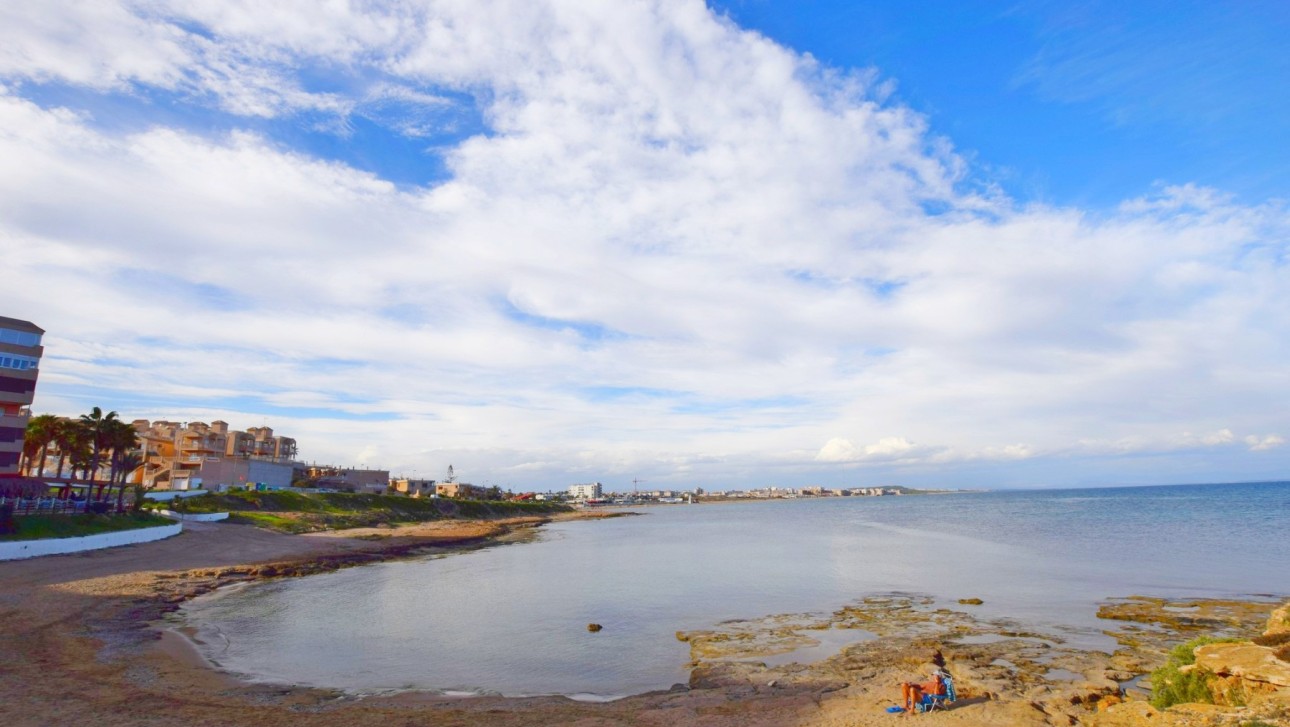 Revente - Villa - Torrevieja - Calas - norte ciudad