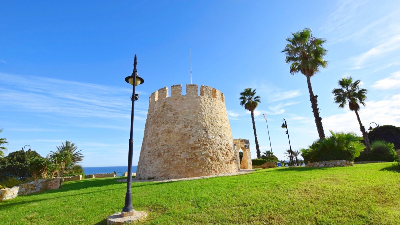 Revente - Villa - Torrevieja - Calas - norte ciudad