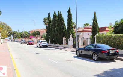 Новое здание - Villa - San Fulgencio - La Escuera