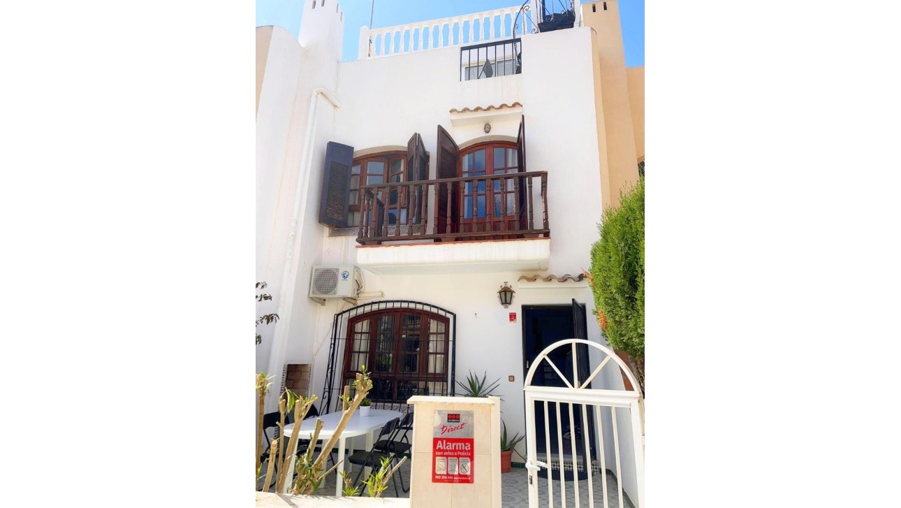 Odsprzedaż - Kamienica - Torrevieja - Playa de los Locos