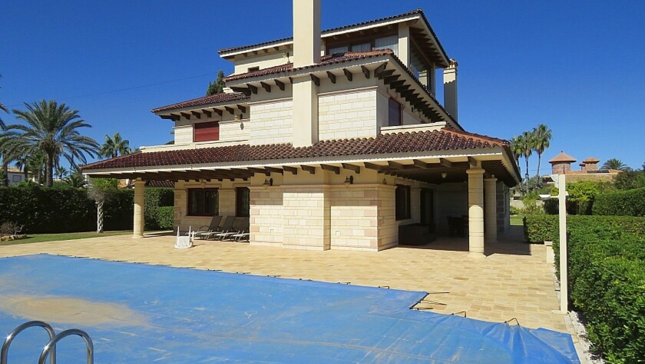 Resale - Villa - Orihuela Costa - Cabo Roig