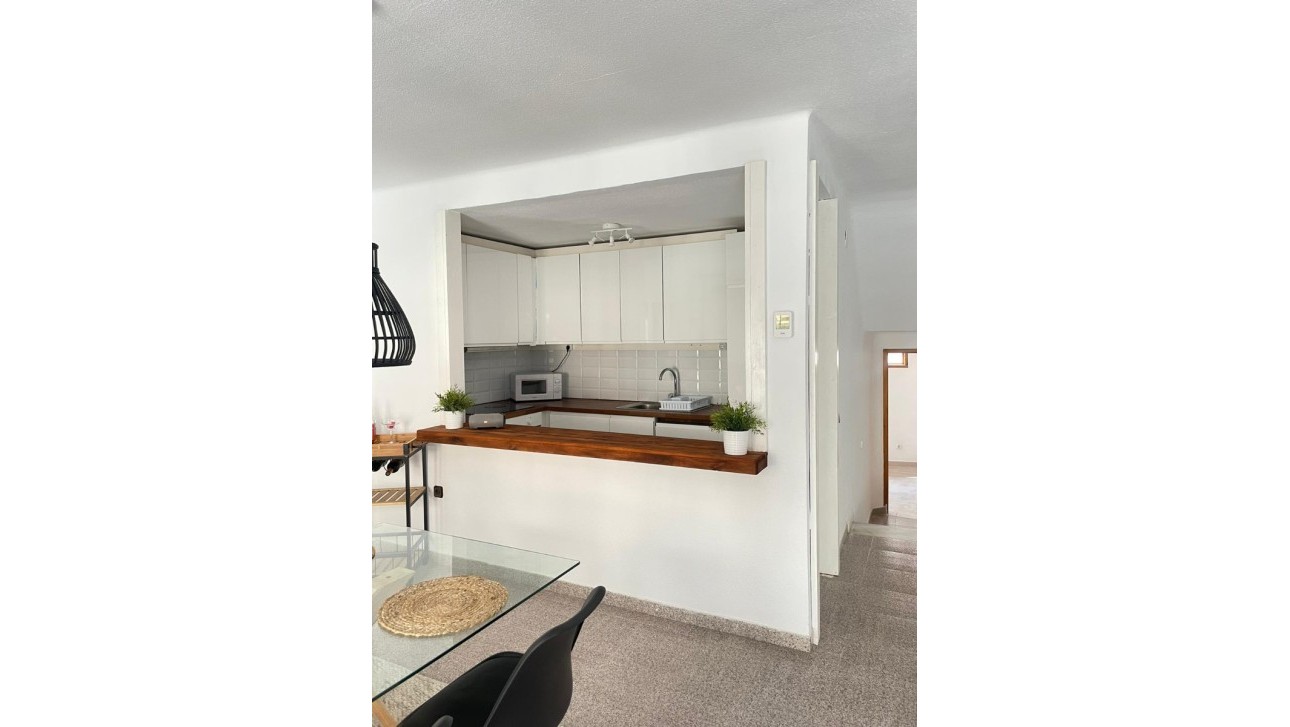 Odsprzedaż - Kamienica - Torrevieja - Playa de los Locos