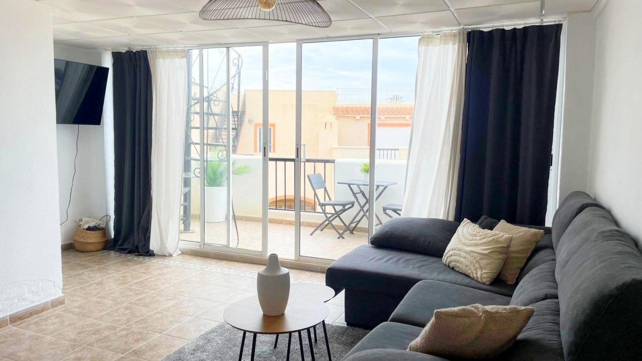 Odsprzedaż - Kamienica - Torrevieja - Playa de los Locos