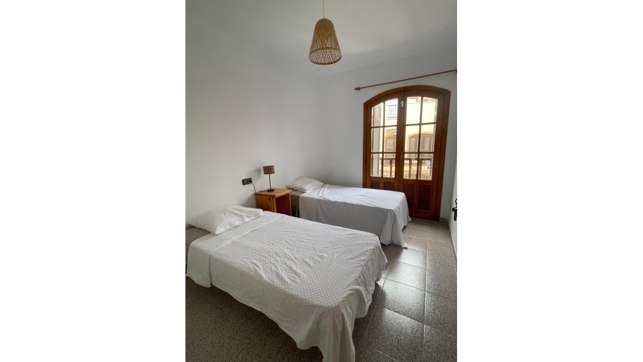 Odsprzedaż - Kamienica - Torrevieja - Playa de los Locos