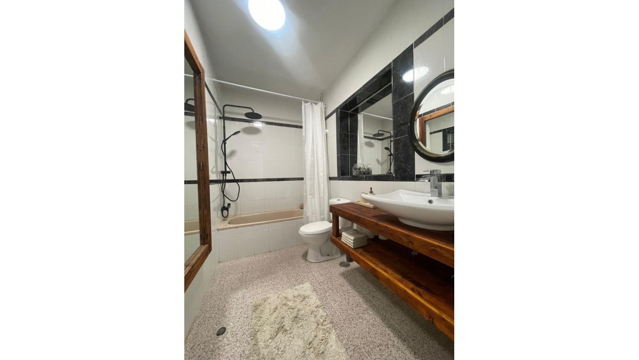 Odsprzedaż - Kamienica - Torrevieja - Playa de los Locos