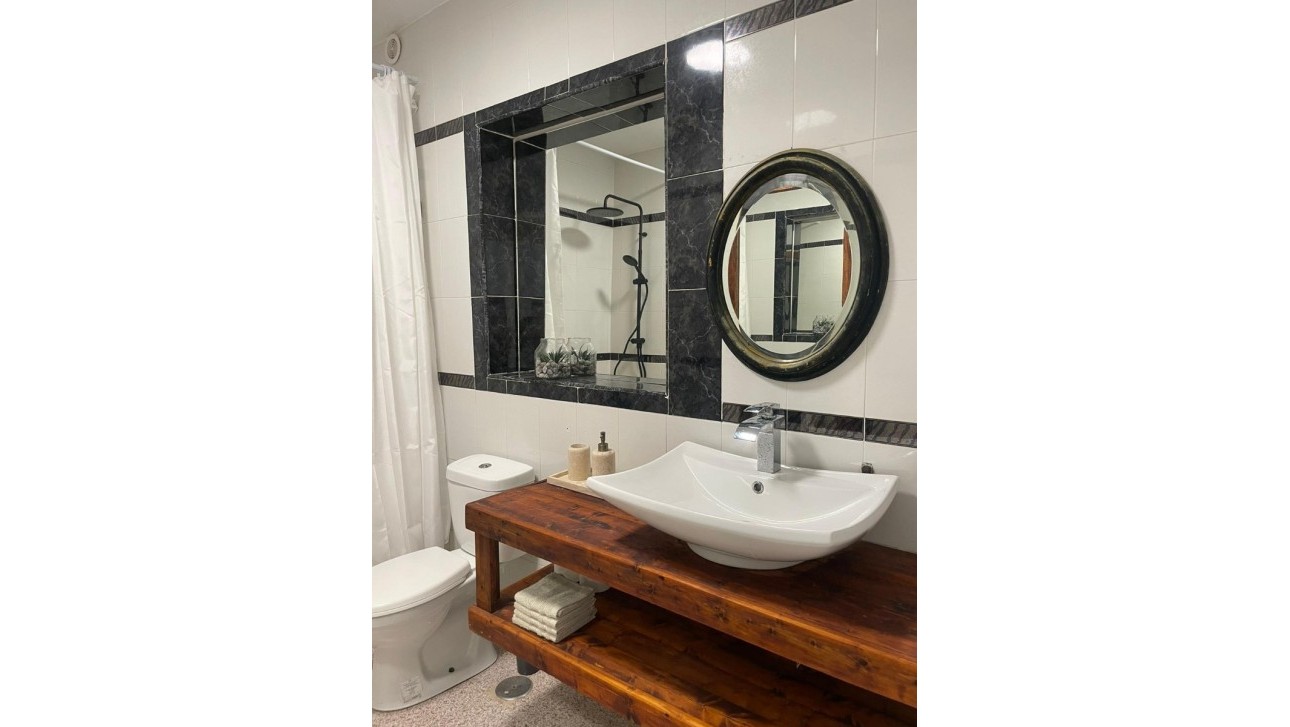 Odsprzedaż - Kamienica - Torrevieja - Playa de los Locos