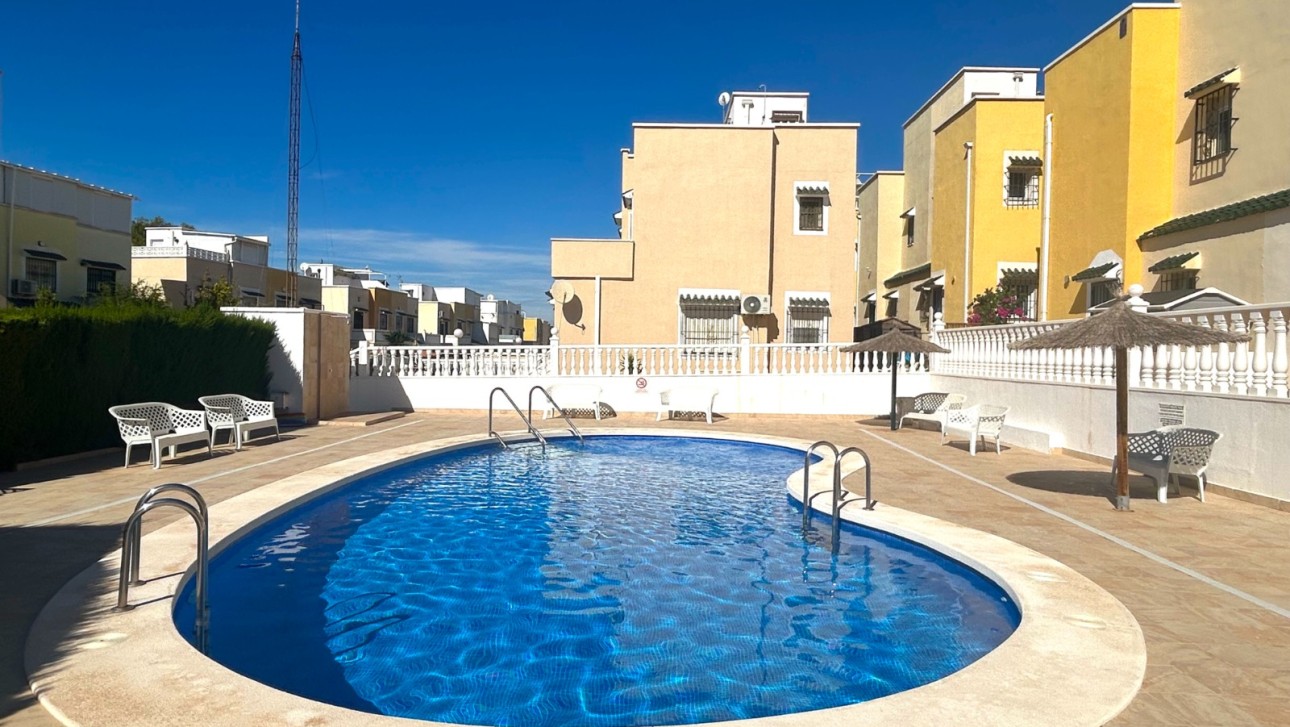 Reventa - Adosado - Orihuela Costa - PAU 8