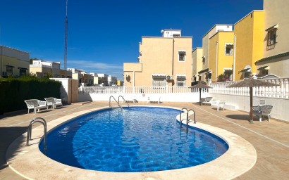 Reventa - Adosado - Orihuela Costa - PAU 8