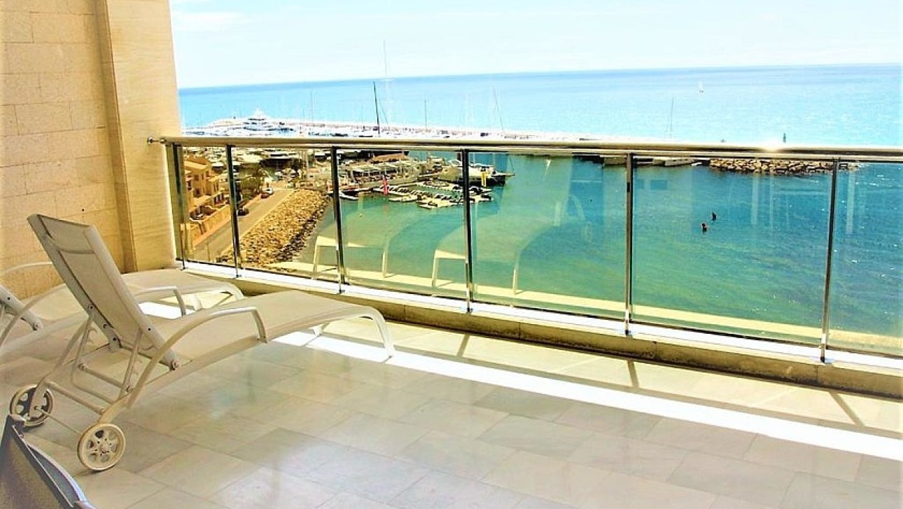 Odsprzedaż - Apartment - Altea