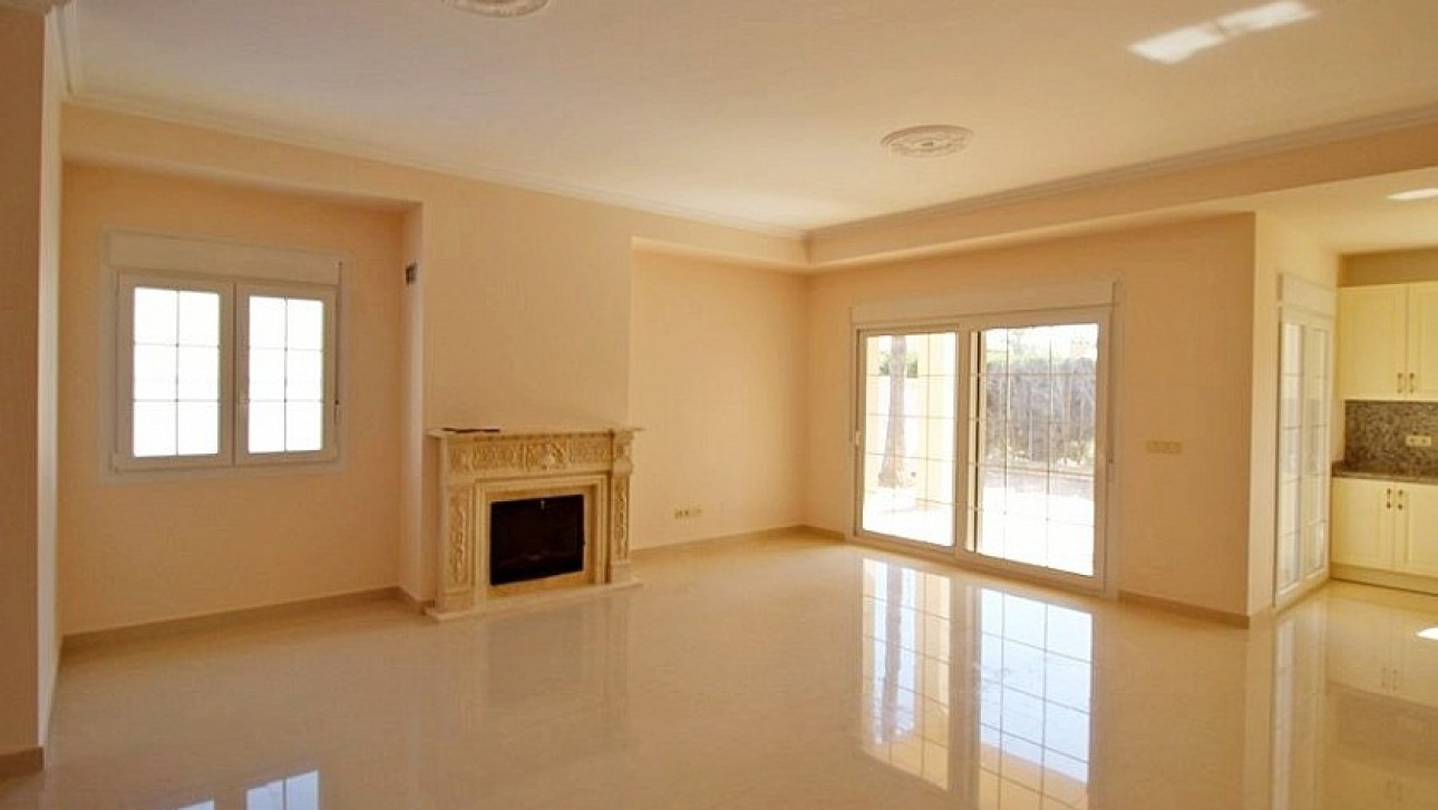 Resale - Villa - Orihuela Costa - Cabo Roig