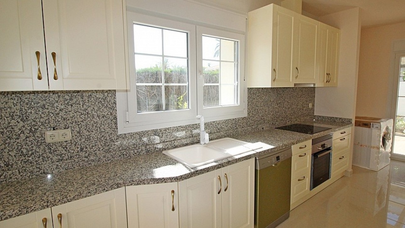 Resale - Villa - Orihuela Costa - Cabo Roig