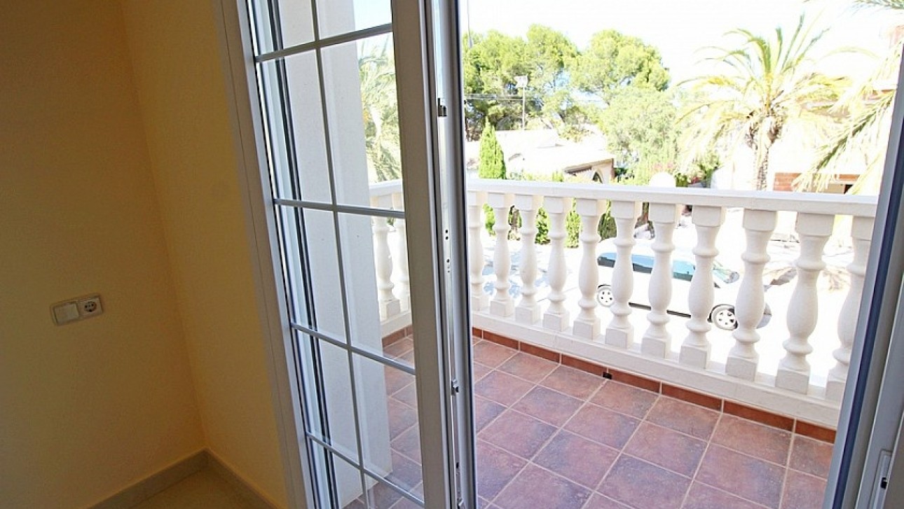 Resale - Villa - Orihuela Costa - Cabo Roig