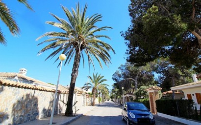 Resale - Villa - Orihuela Costa - Cabo Roig