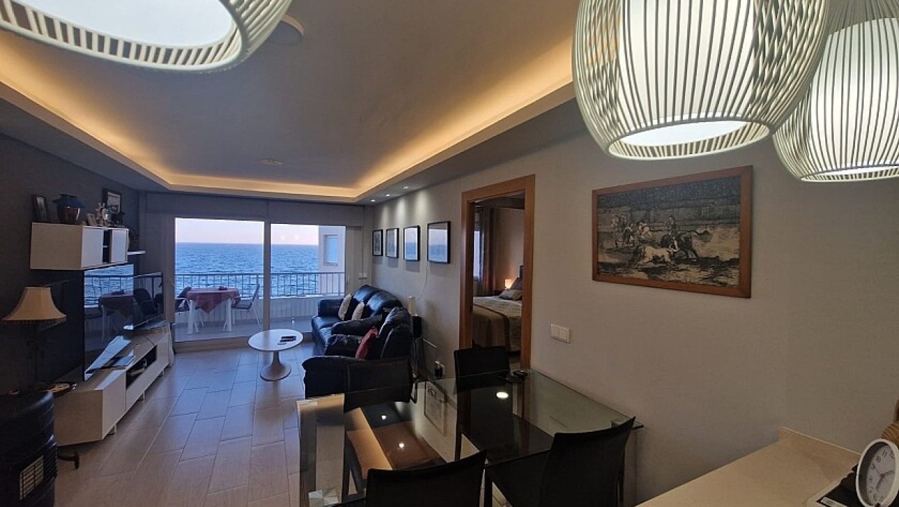 Resale - Apartment - Torrevieja - Playa del Cura