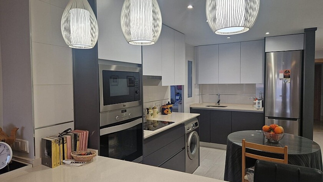 Resale - Apartment - Torrevieja - Playa del Cura
