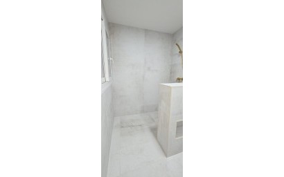 Herverkoop - Apartment - Torrevieja - Playa del Acequión