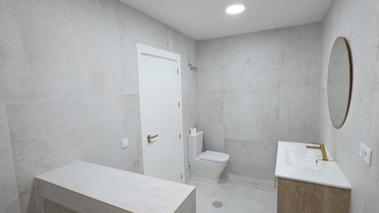 Herverkoop - Apartment - Torrevieja - Playa del Acequión