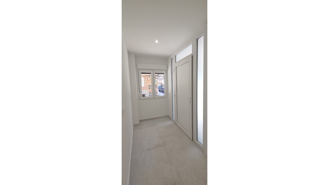 Herverkoop - Apartment - Torrevieja - Playa del Acequión