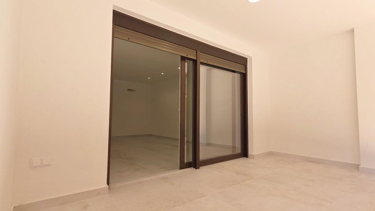 Herverkoop - Apartment - Torrevieja - Playa del Acequión