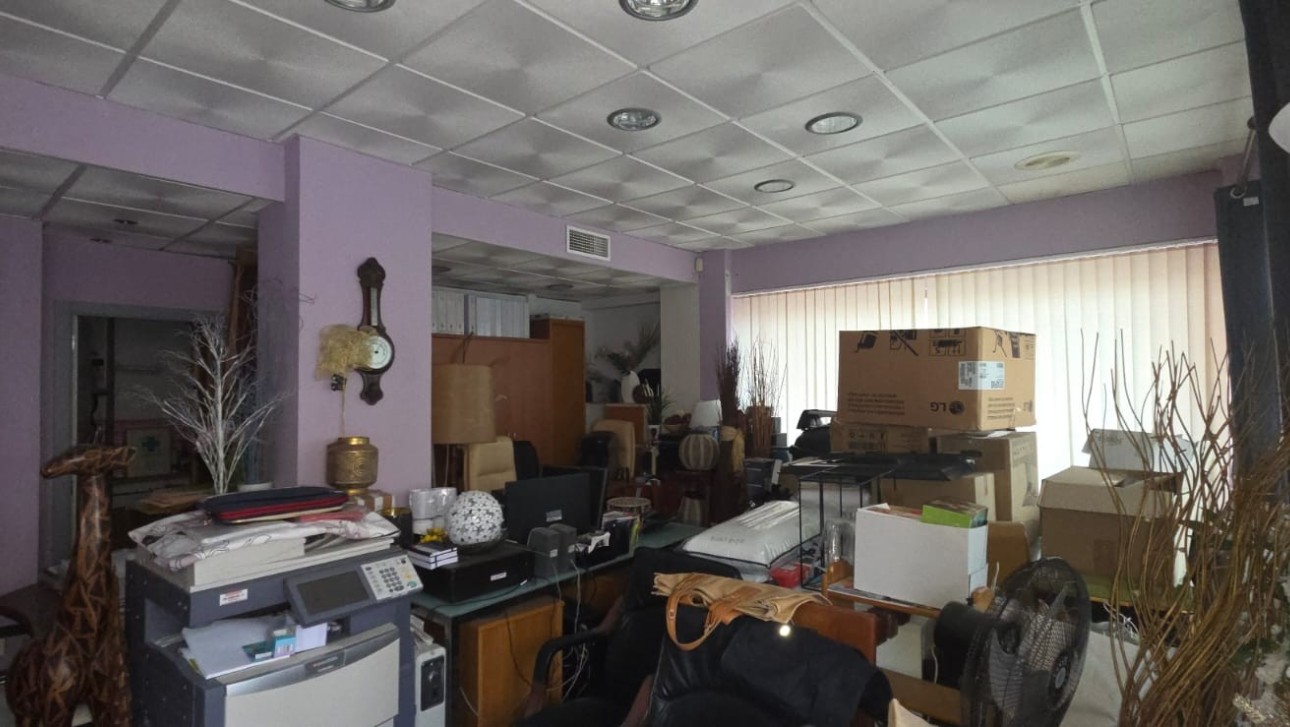 Resale - Commercial - Torrevieja - Calas - norte ciudad