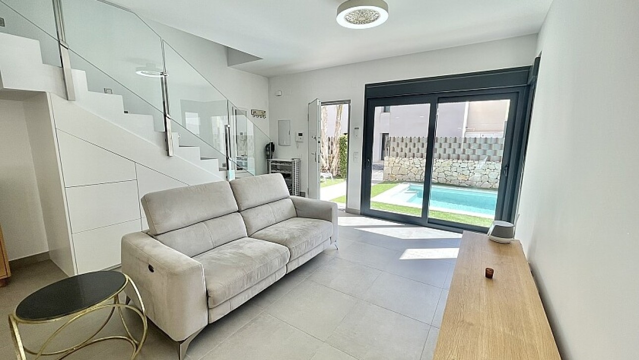 Resale - Luxury villa - Pilar de la Horadada - Las Higuericas