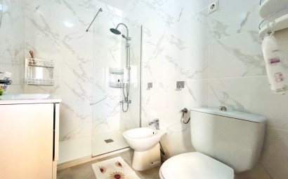 Resale - Apartment - Torrevieja - Playa del Cura