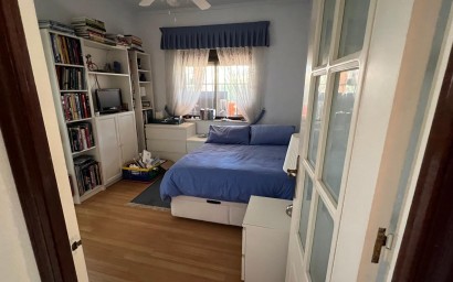 Resale - Villa - Cabo Roig