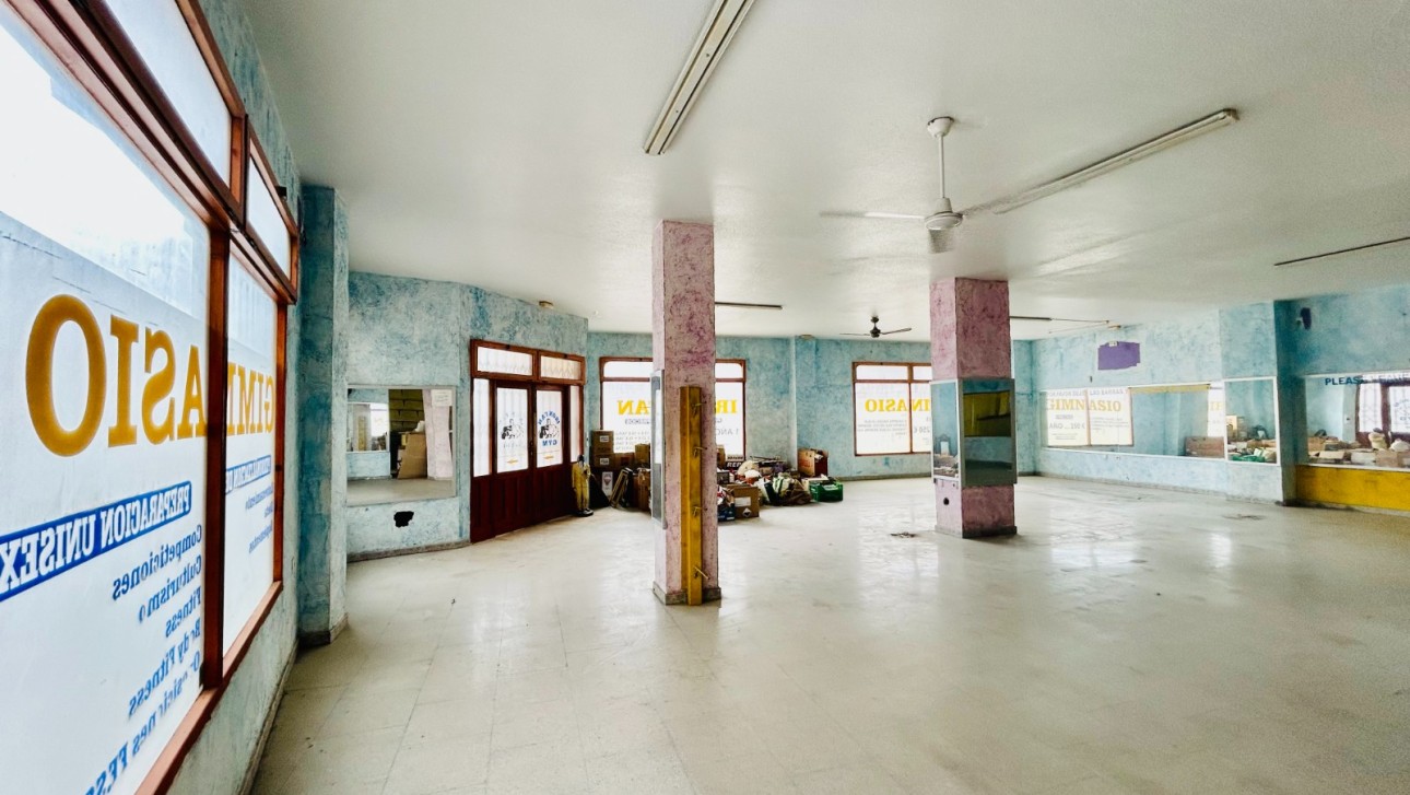 Resale - Commercial - Torrevieja - Centro