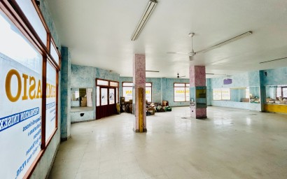 Resale - Commercial - Torrevieja - Centro