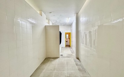 Resale - Commercial - Torrevieja - Centro