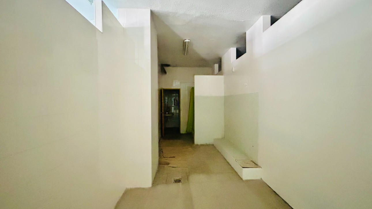 Resale - Commercial - Torrevieja - Centro