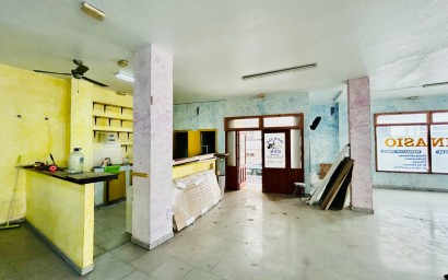Resale - Commercial - Torrevieja - Centro