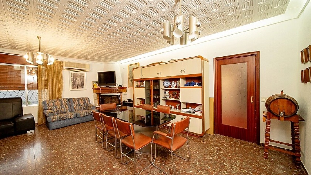 Resale - Villa - Orihuela Costa - Dehesa de campoamor