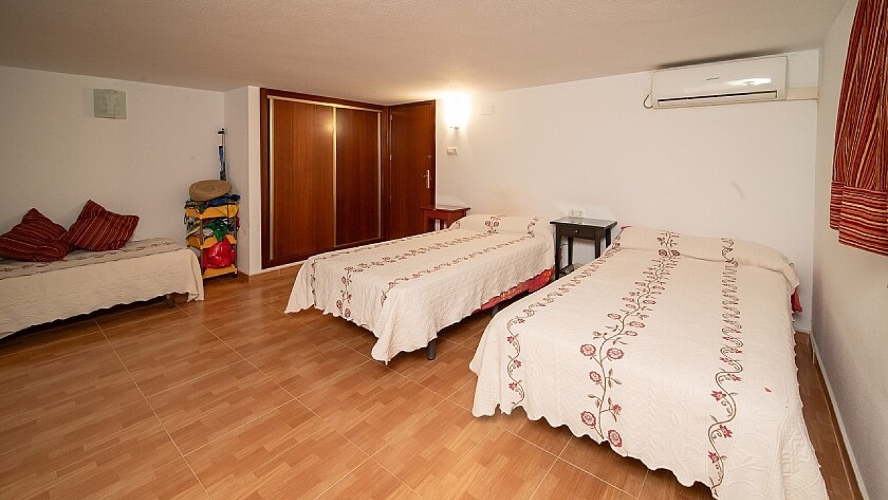 Resale - Villa - Orihuela Costa - Dehesa de campoamor