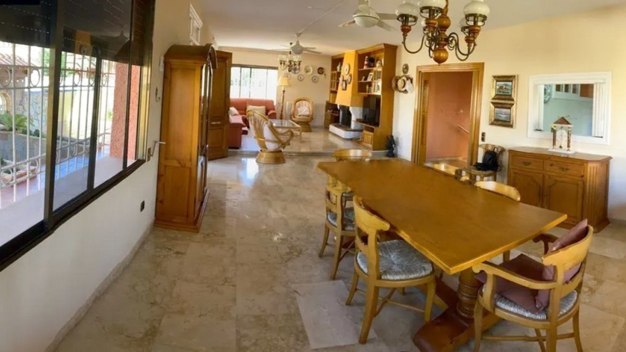 Resale - Villa - Orihuela Costa - Cabo Roig