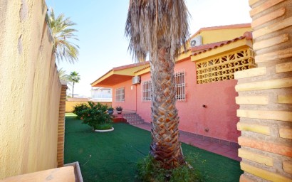 Resale - Villa - Orihuela Costa - Cabo Roig