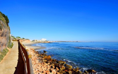 Resale - Villa - Orihuela Costa - Cabo Roig