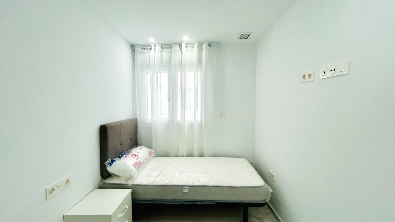 Resale - Apartment - Torrevieja - Centro