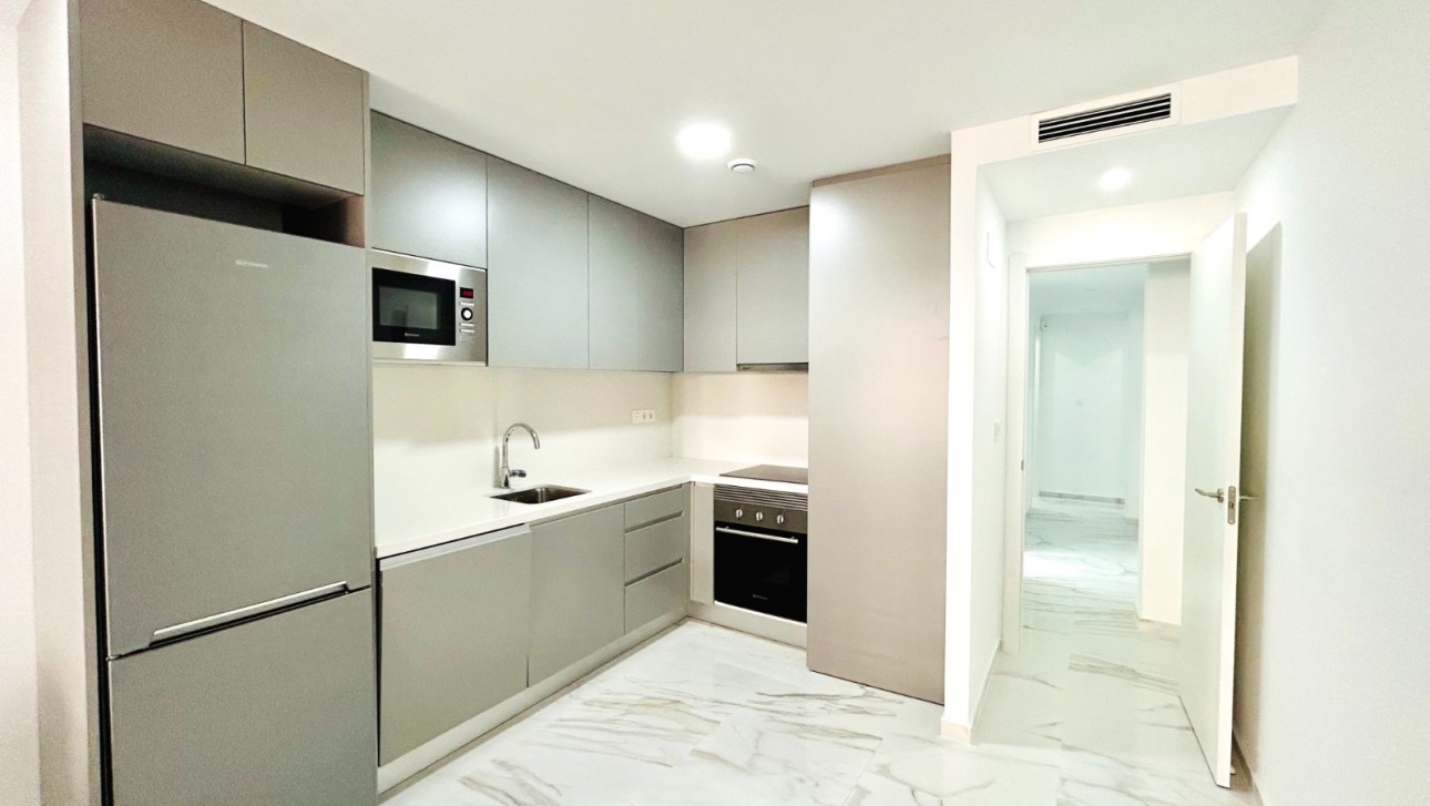 Resale - Apartment - Torrevieja - Centro