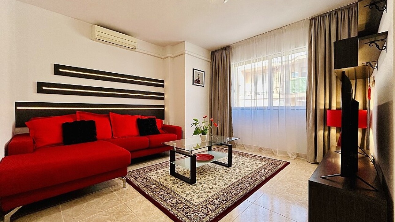 Resale - Apartment - Torrevieja - Playa del Acequión