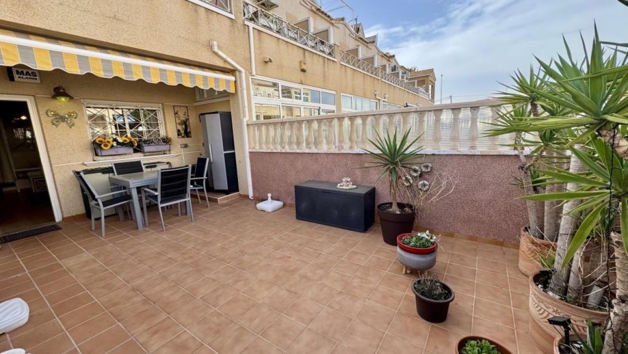 Resale - Townhouse - Orihuela Costa - Playa Flamenca